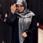 روسری نگین خطی کرپ ابریشم دودی