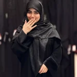 روسری نگین خطی کرپ ابریشم مشکی