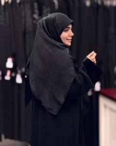 روسری نگین خطی کرپ ابریشم مشکی